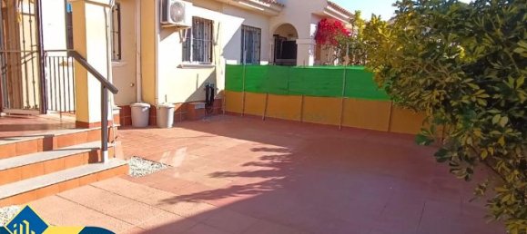 3 Schlafzimmer Villa in Guardamar del Segura, Spain, Nr. 28928 3