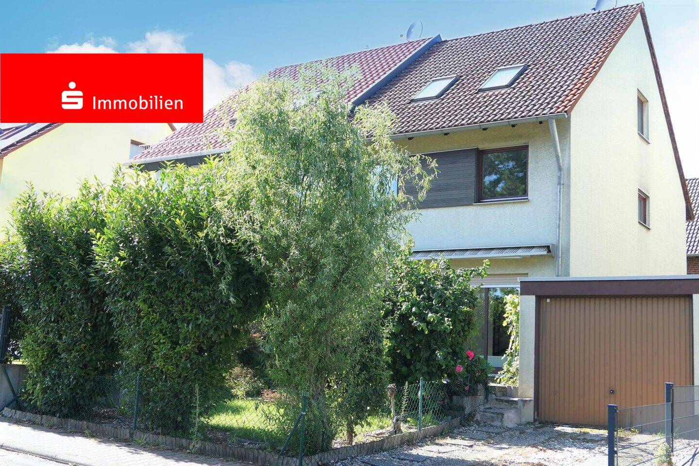 4 bedrooms Townhouse in Main-Taunus, Germany No. 269241