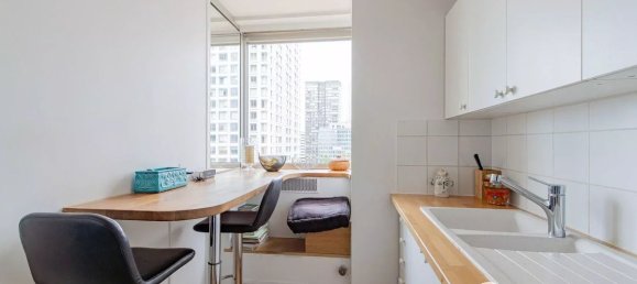 Apartamento de 3 dormitorios en Paris, France No. 166098 8