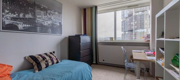 Apartamento de 3 dormitorios en Paris, France No. 166098 12