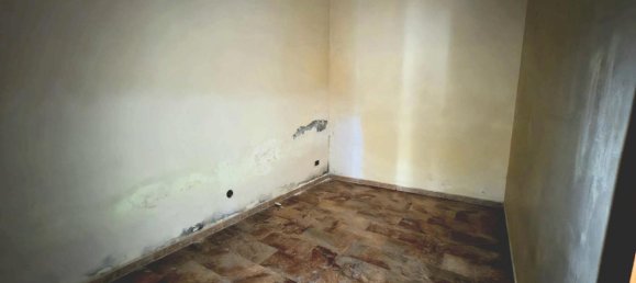 Apartamento de 2 dormitorios en Caivano, Italy No. 294726 5