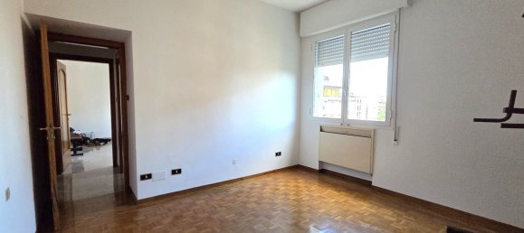 Квартира с 4 спальнями в Болонья, Италия № 330615 6