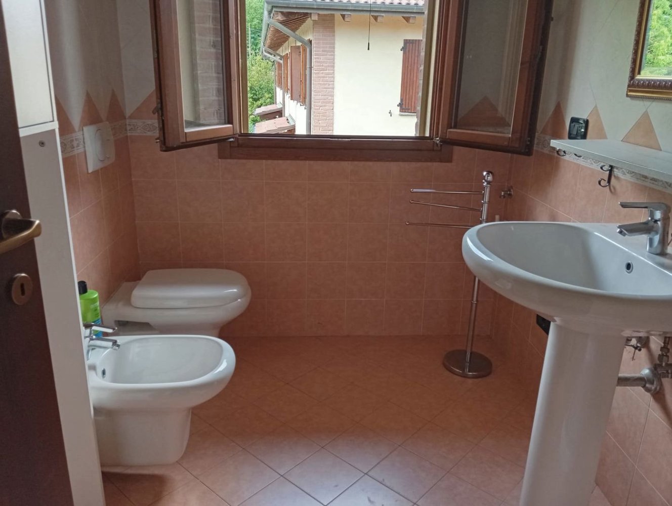 Дом с 4 спальнями в Вергато, Италия № 312304