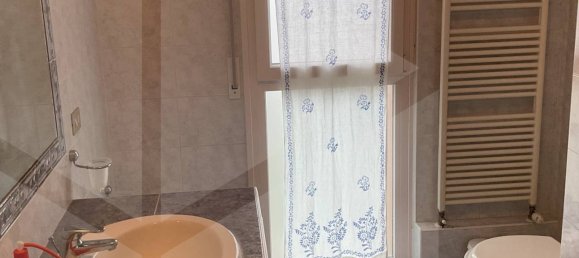 5 rooms Penthouse in Bologna, Italy No. 20667 5