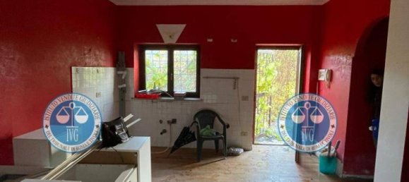 4 rooms Apartment in Mentana, Italy No. 25851 2