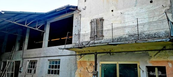 Casa de 9 habitaciónes en Udine, Italy No. 128992 8