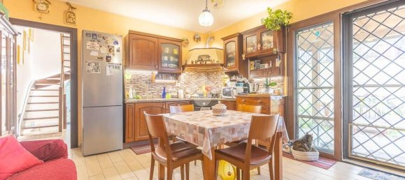 2 Schlafzimmer Villa in Rome, Italy, Nr. 54788 5