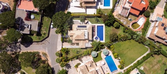 4 غرف نوم منزل في Quarteira, Portugal رقم 183561 50