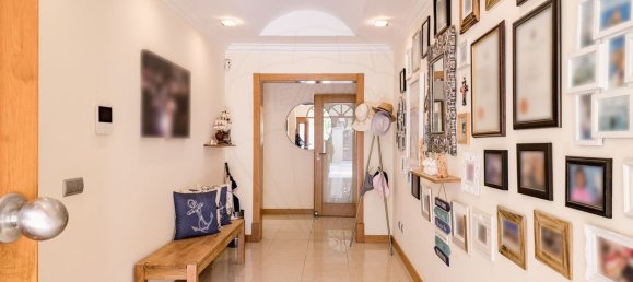 4 غرف نوم منزل في Quarteira, Portugal رقم 183561 42