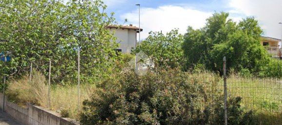495m² Land in Cagliari, Italy No. 300033 3