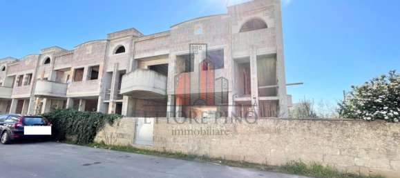 5 rooms House in Casarano, Italy No. 154639 12