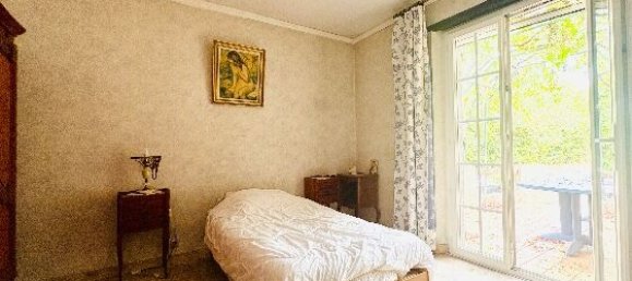 3 bedrooms Villa in Rocbaron, France No. 320164 7