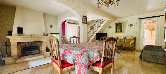 3 bedrooms Villa in Rocbaron, France No. 320164 3