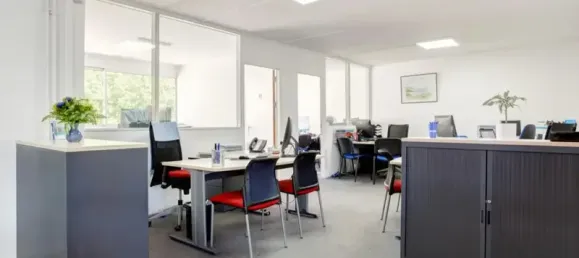 Офис 291м² в Обонн, Франция № 288945 5