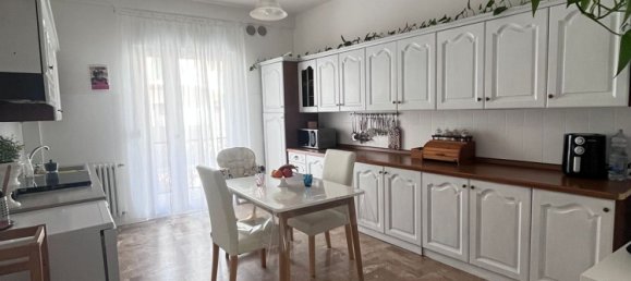 5 rooms Apartment in Montescaglioso, Italy No. 251448 5