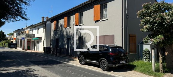 4 bedrooms House in Ravenna, Italy No. 362515 5