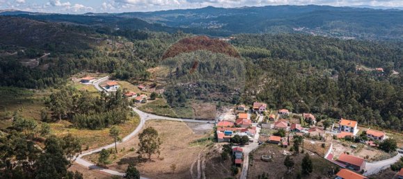 قطعة أرض في Quinchaes, Portugal 2800متر مربع رقم 36559 2