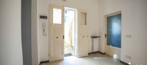 Apartamento de 2 dormitorios en Ferrara, Italy No. 73070 14