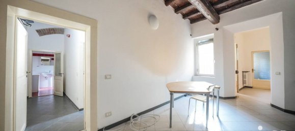 Apartamento de 2 dormitorios en Ferrara, Italy No. 73070 2