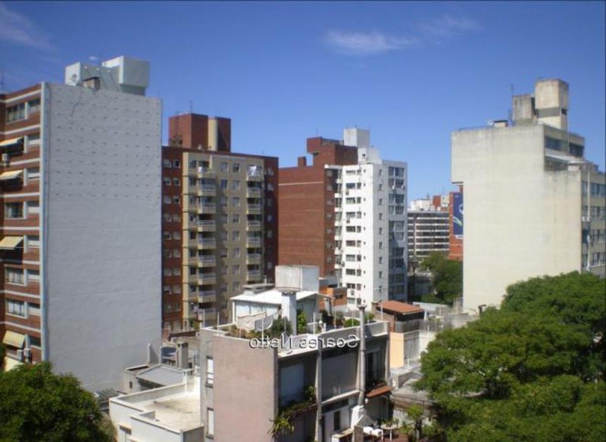 2 bedrooms Apartment in Montevideo, Uruguay No. 780
