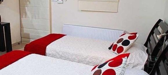 4 bedrooms Commercial property in Paphos, Cyprus No. 7417 2