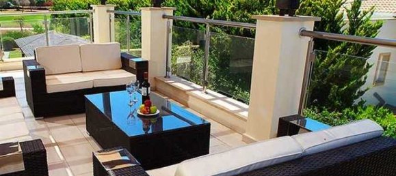 4 bedrooms Commercial property in Paphos, Cyprus No. 7417 6