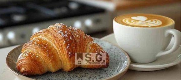 170m² Commercial property in Padua, Italy No. 281930 2