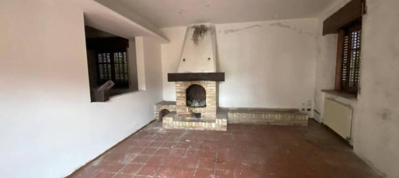 Apartamento de 5 divisões em Udine, Italy N.º 35300 17