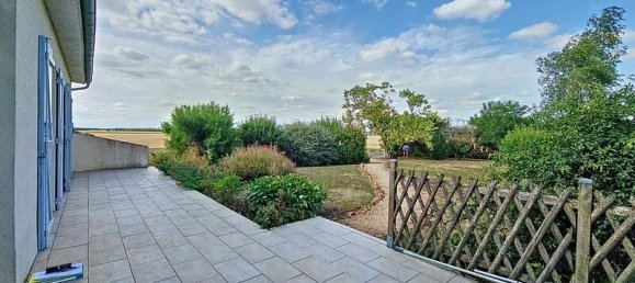 3 Schlafzimmer Haus in Deux-Sevres, France, Nr. 308845 12