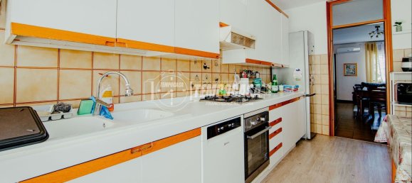 3-salle Appartement à Pavia, Italy No. 289620 9