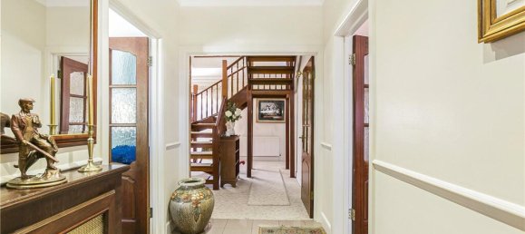 5 Schlafzimmer Haus in Enfield, United Kingdom, Nr. 6604 3