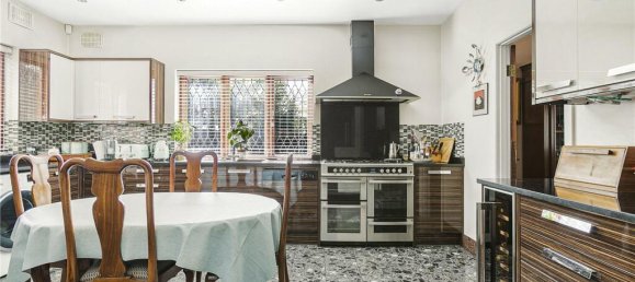 5 Schlafzimmer Haus in Enfield, United Kingdom, Nr. 6604 10