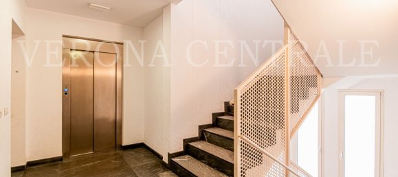 3-salle Appartement à Verona, Italy No. 196941 12