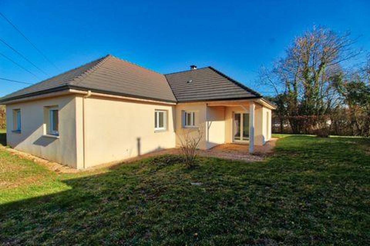4 bedrooms House in Pirey, France No. 28296