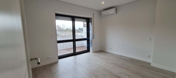 2 Schlafzimmer Wohnung in Avintes, Portugal, Nr. 219170 9