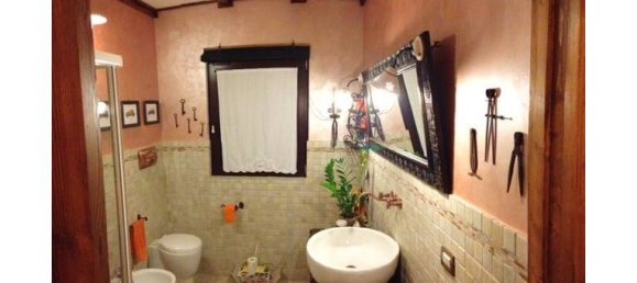 Villa T2 em Canneto Pavese, Italy N.º 254354 2