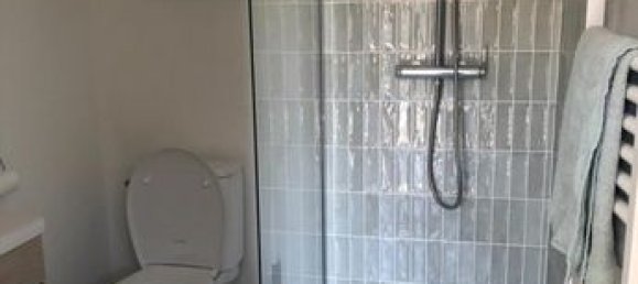 3 Schlafzimmer Haus in Tournon-sur-Rhone, France, Nr. 306236 8