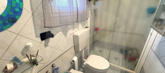 5-salle Appartement à Ponsacco, Italy No. 20610 12