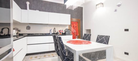 2 bedrooms House in Mira, Italy No. 271746 6