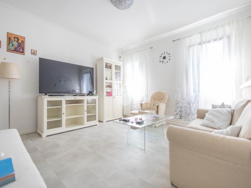 2 bedrooms House in Mira, Italy No. 271746