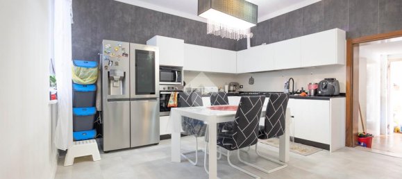 2 bedrooms House in Mira, Italy No. 271746 5