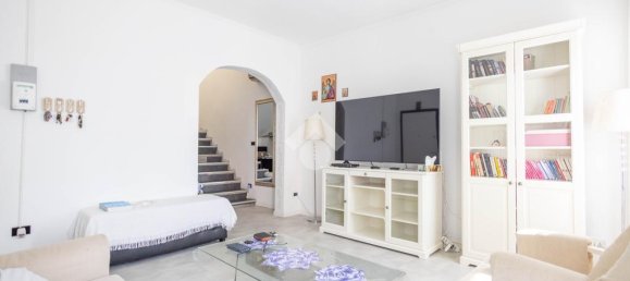 2 bedrooms House in Mira, Italy No. 271746 4