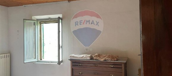 Casa de 6 habitaciónes en Belvedere Ostrense, Italy No. 2252 16