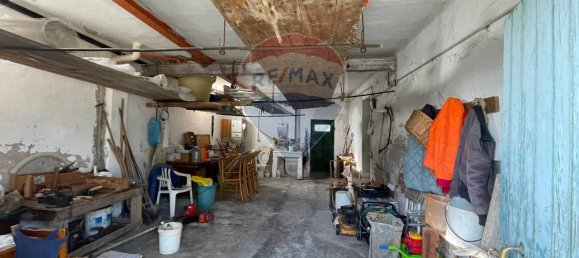 Casa de 6 habitaciónes en Belvedere Ostrense, Italy No. 2252 11