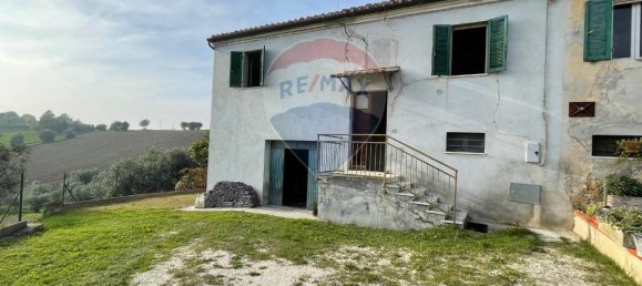 Casa de 6 habitaciónes en Belvedere Ostrense, Italy No. 2252 22