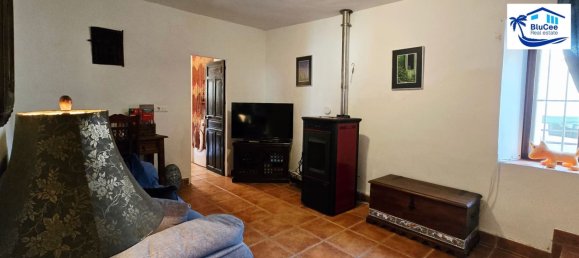 Дом с 3 спальнями в Периана, Испания № 178320 9