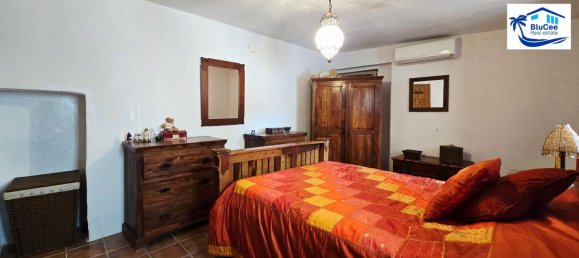 Дом с 3 спальнями в Периана, Испания № 178320 6