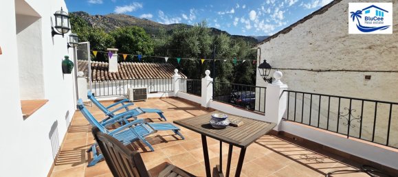 Дом с 3 спальнями в Периана, Испания № 178320 23