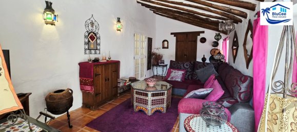 Дом с 3 спальнями в Периана, Испания № 178320 25