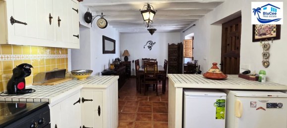 Дом с 3 спальнями в Периана, Испания № 178320 14